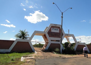 Penitenciária Major César / Altos Piauí