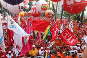 Centrais sindicais, confederações, federações e sindicatos não estão obrigados a prestar contas de sua receita bilionária. (Foto: reprodução)