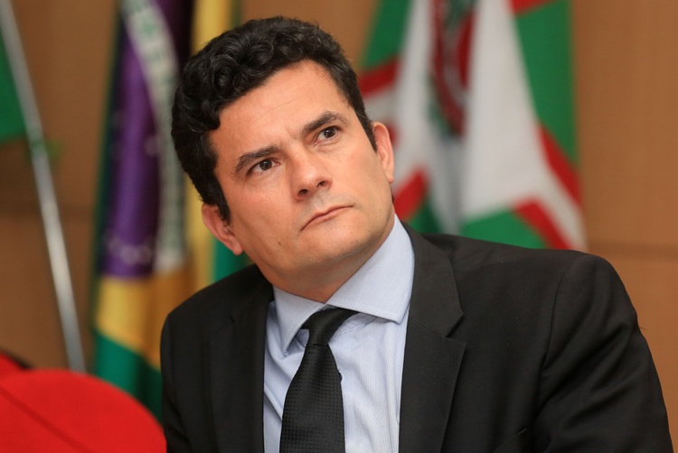 Para o juiz federal Sergio Moro, responsável pela Operação Lava Jato, falta interesse da classe política brasileira em combater a corrupção.