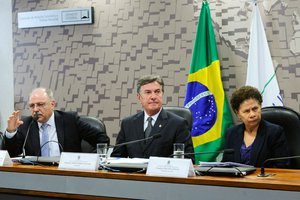Senadores durante audiência no senado federal (Foto: Geraldo Margela/Agencia senado)