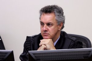 O DESEMBARGADOR JOÃO PEDRO GEBRAN NETO É O RELATOR DOS RECURSOS À CONDENAÇÃO DE LULA. (Foto: Reprodução)