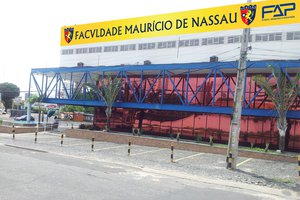 A Faculdade UNINASSAU por meio dos professores da disciplina de Processo Constitucional (Foto: Reprodução)