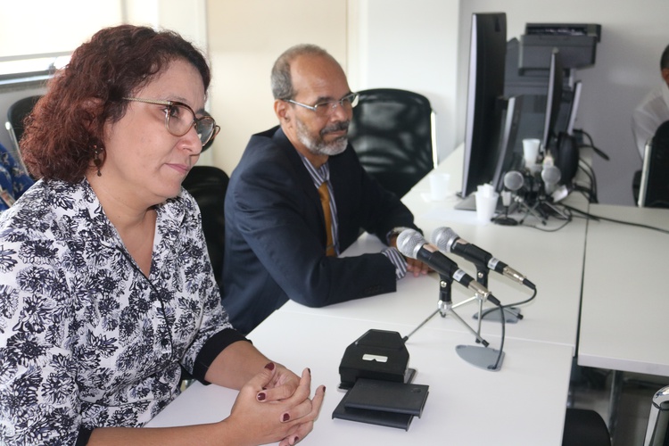 Professora Adriana Ferro e o Juiz Vidal de Freitas Filho