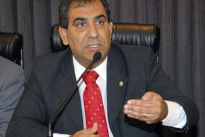 Advogado César Britto ex-presidente do Conselho Federal da Ordem. (Foto: Divulgação)