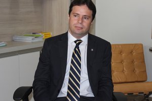 Juiz Leonardo Brasileiro da Comarca de Castelo do Piauí (Foto: Gilcilene Araújo/G1)