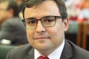 Secretário de Cultura do PI, deputado Fábio Novo visita Procurador da República para comprovar transparência de editais da Lei Aldir Blanc (Foto: Divulgação)