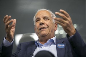 Senador Oriovisto Guimarães (Podemos-PR) (Foto: Marcelo Andrade / Gazeta do Povo)