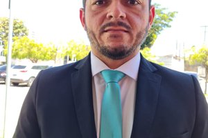 Roosevelt Figueiredo candidato a Conselheiro do TCE/PI (Foto: TELSIRIO ALENCAR/PAUTA JUDICIAL)