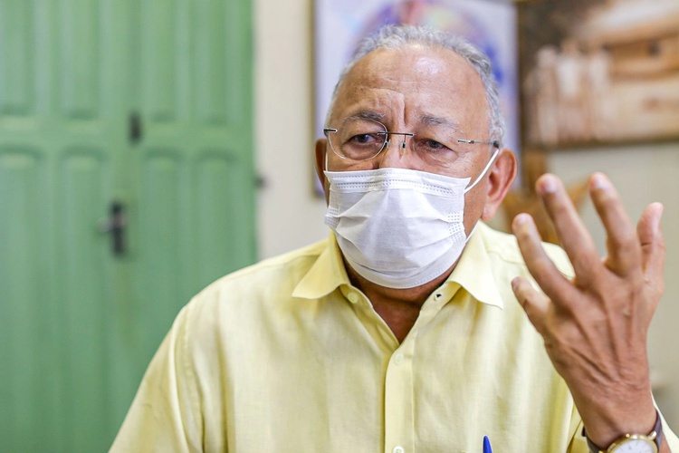 Conselho do Fundeb vota pela devolução de R$ 4 milhões de compra de livros em Teresina