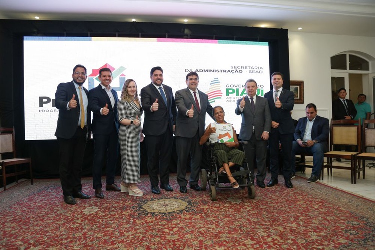 Governador lança programa para regularizar 50 mil imóveis em Teresina