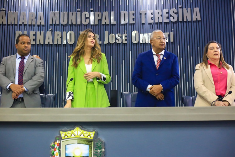 Prefeito Dr. Pessoa prestigia lançamento da Procuradoria da Mulher na Câmara Municipal de Teresina