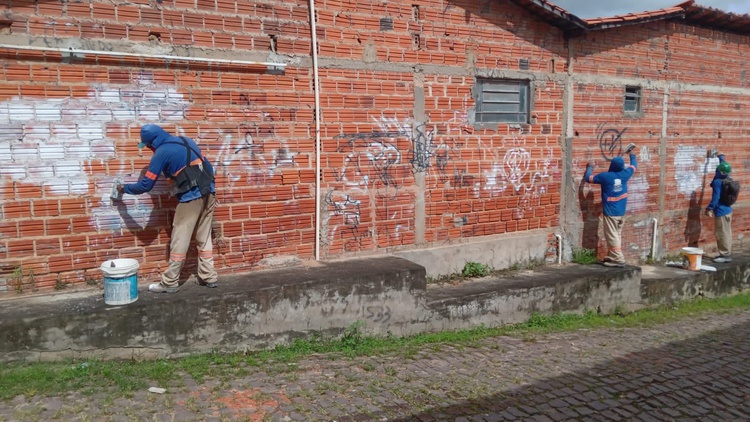 Polícia Militar monta Posto de Comando e reforça policiamento ostensivo no bairro Mocambinho