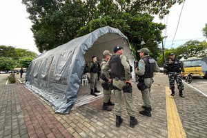 Polícia Militar monta Posto de Comando e reforça policiamento ostensivo no bairro Mocambinho (Foto: Divulgação)