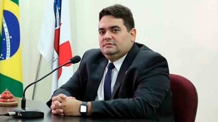 Celso comunica na tela que Marcão não será o candidato a tesoureiro