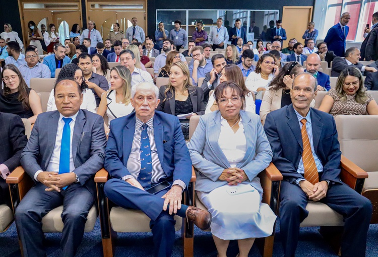 Dioclécio, Noleto, Vidal e Maria de Fátima são eleitos desembargadores