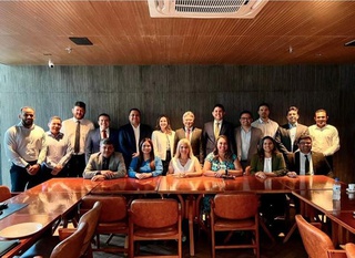 Einstein, CH em almoço com o grupo