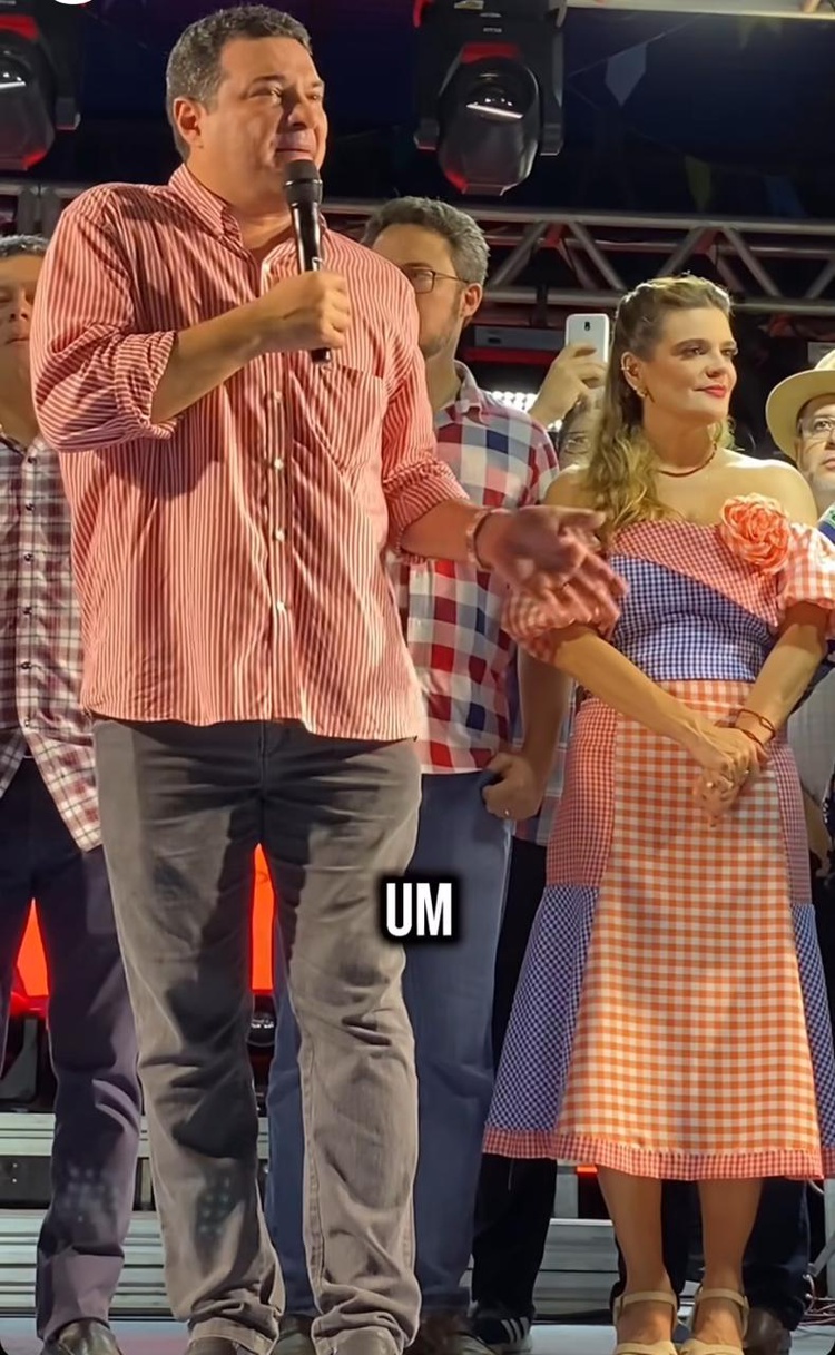 Celso Neto discursa bêbado em evento