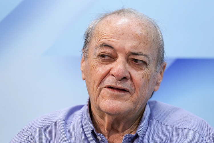 Silvio deverá enfrentar ação penal eleitoral após nulidade no TRF1