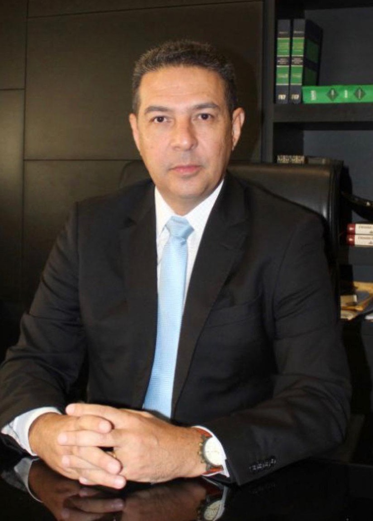 Advogado Sigifroi Moreno Filho