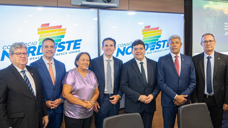 Consórcio Nordeste: Rafael  articula pautas da região com presidente da Câmara dos Deputados