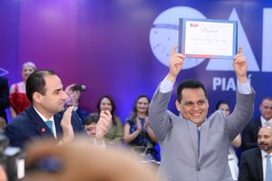 Gestão de Raimundo Júnior recebe rasgados elogios de Beto Simonetti (Foto: TELSIRIO ALENCAR/PAUTA JUDICIAL)