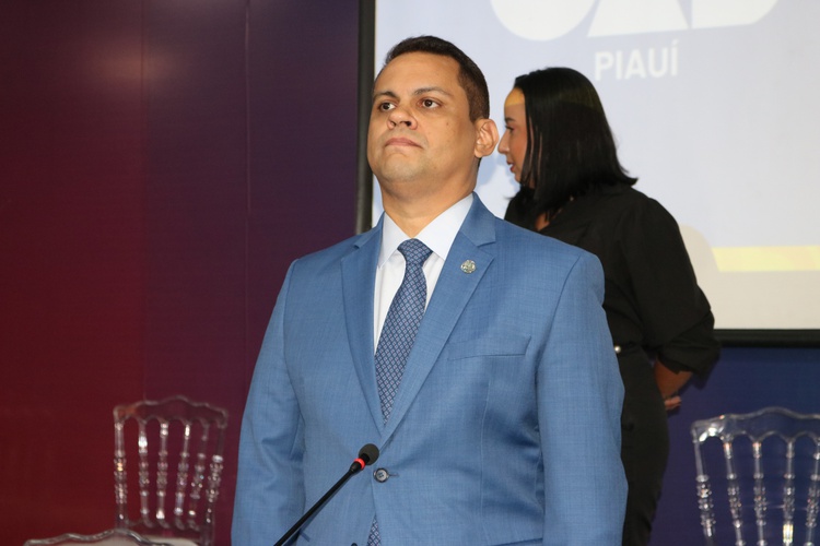 OABPI celebra 93 anos com homenagens a ex-presidentes e personalidade