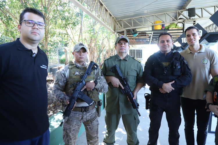 Governo do Piauí investe mais de R$ 4 milhões em armamento e fardamento para reforçar segurança