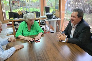Em artigo Ministro Carlos Brandão faz homenagem à Niéde Guidon (Foto: Reprodução)