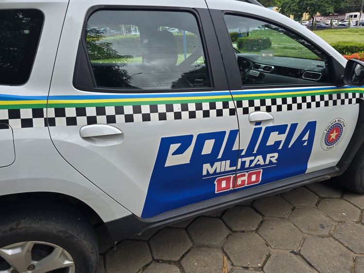 PM deflagra operação em Teresina e apreende armas, celulares e  drogas