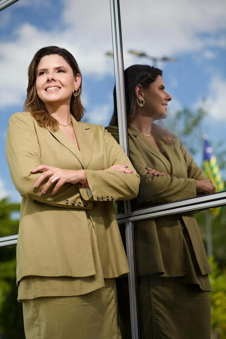 Advogada Ìvilla Araújo é a primeira a se inscrever para o Quinto do TJ/PI