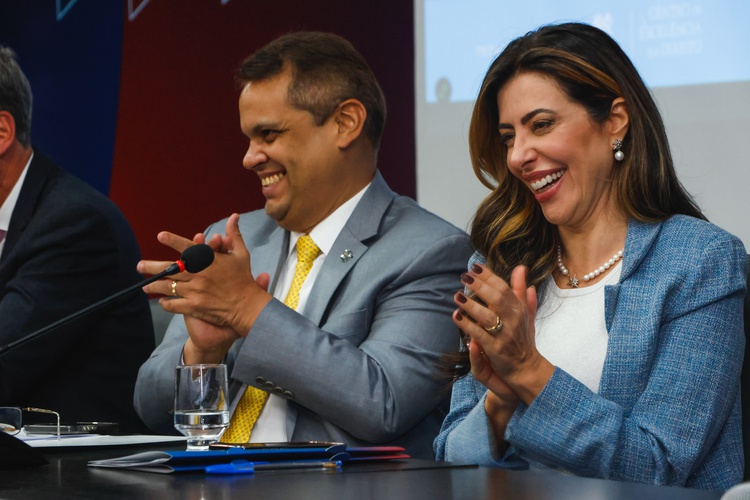 Aula Magna na OAB-PI conta com ministros do STJ e TST em exposição sobre o “Sistema de Precedentes nas Cortes Supremas”