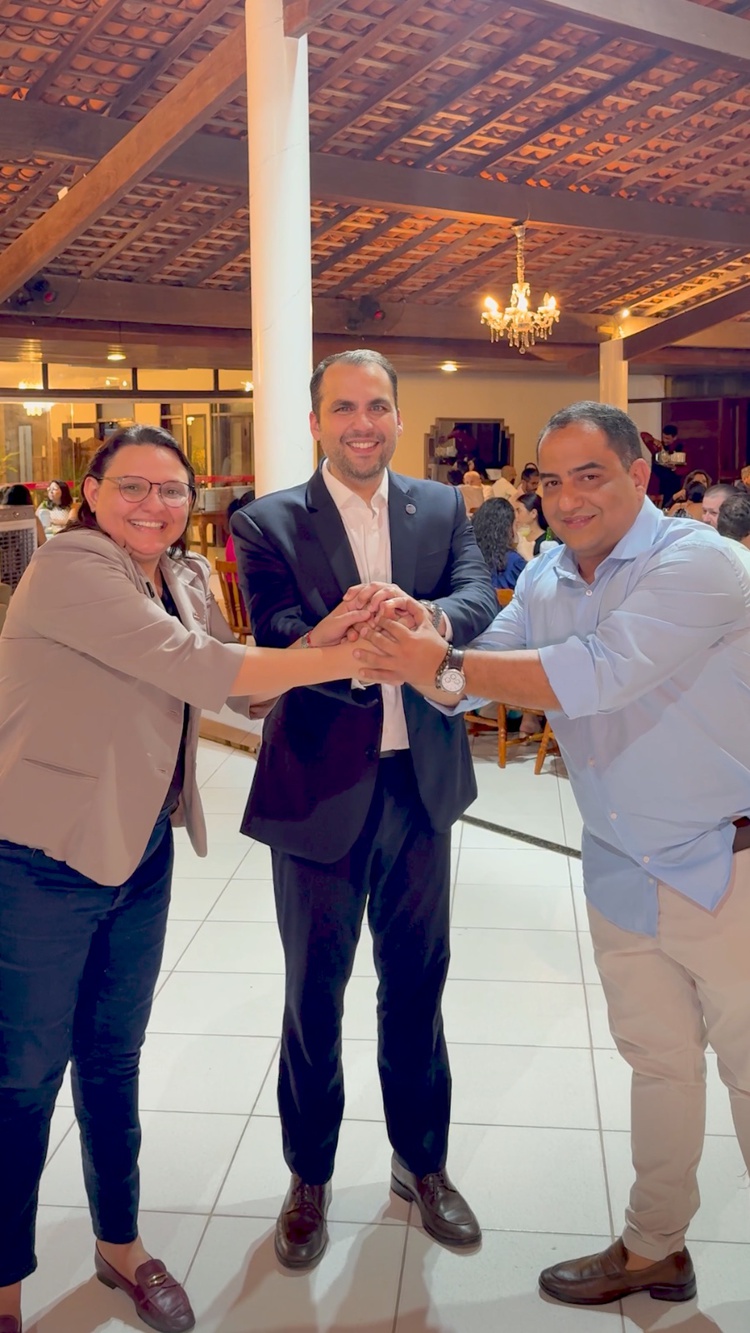 Na reta final da campanha Mario Basílio visita a advocacia de Parnaíba