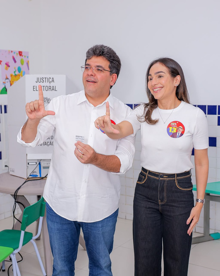 Rafael vota e diz que o Nordeste será decisivo no resultado da eleição