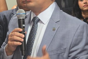 Presidente da OAB/PI, Raimundo Júnior e o ex-presidente Celso Neto (Foto: TELSIRIO ALENCAR/PAUTA JUDICIAL)