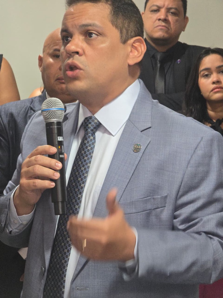 Presidente da OAB/PI, Raimundo Júnior e o ex-presidente Celso Neto