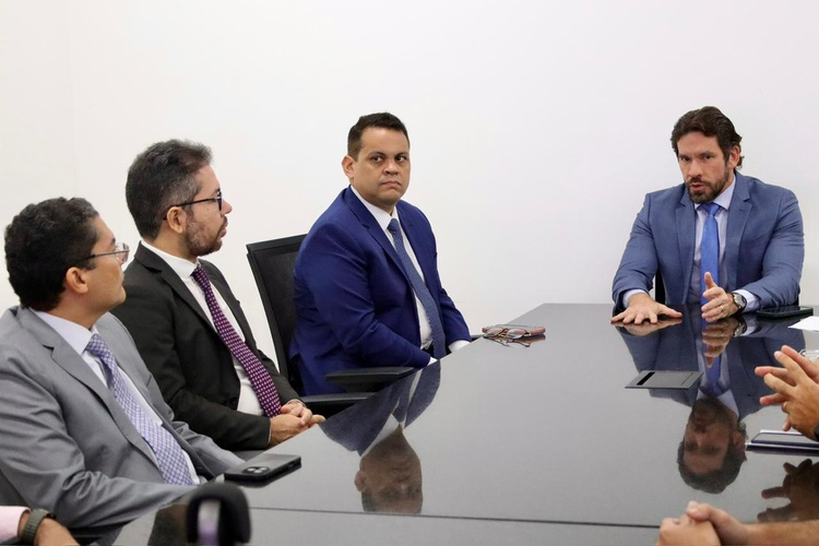 Após atuação da Ordem dos Advogados do Piauí, TJ-PI suspendeu obrigatoriedade de editor interno até agosto.