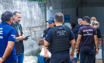 Polícia Civil deflagra operação e fecha abatedouro clandestino de aves em Teresina (Foto: Reprodução)