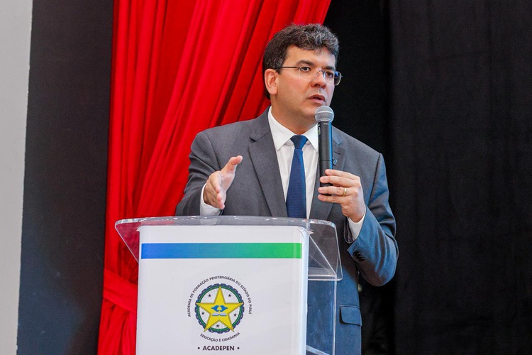 Rafael Fonteles realiza maior nomeação da história da Polícia Penal do Piauí, com ingresso de 212 novos policiais