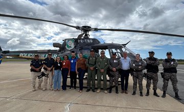Órgãos captados em Parnaíba são transportados para Teresina em operação aérea da SSP-PI (Foto: Divulgação)