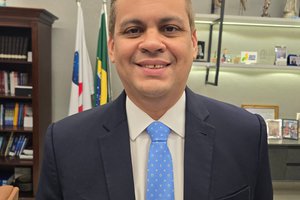 Presidente da OAB/PI, Advogado Raimundo Júnior. (Foto: TELSIRIO ALENCAR/PAUTA JUDICIAL) Presidente da OAB/PI, Advogado Raimundo Júnior. (Foto: TELSIRIO ALENCAR/PAUTA JUDICIAL)