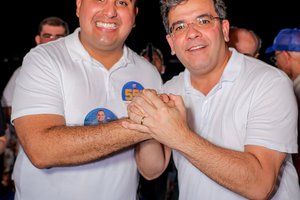 O Time do Povo reúne 10 mil pessoas em Teresina e reforça mobilização política de Rafael, Júlio César e Georgiano Neto. (Foto: Divulgação)