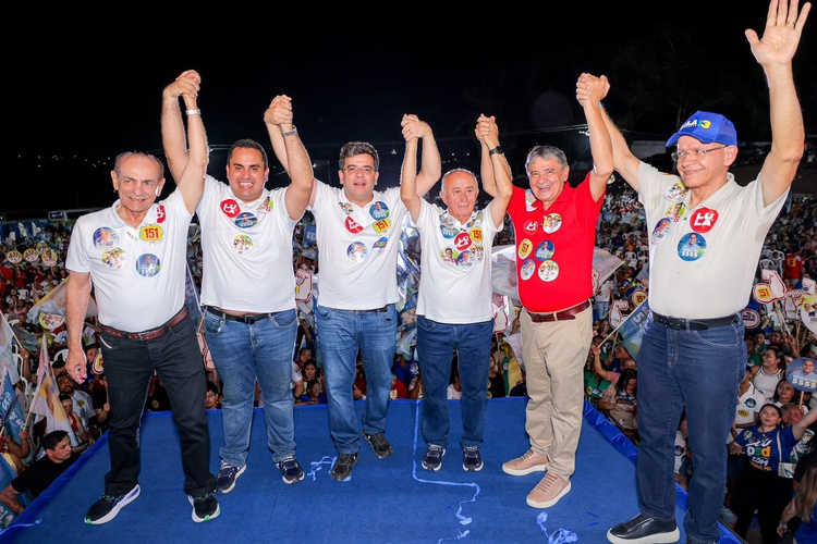 O Time do Povo reúne 10 mil pessoas em Teresina e reforça mobilização política de Rafael, Júlio César e Georgiano Neto.