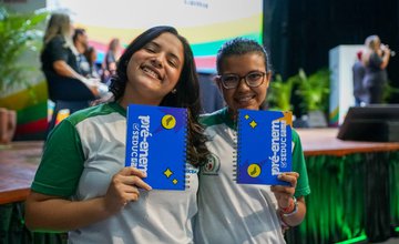 Revisões para o Enem reúnem estudantes da rede estadual em Uruçuí e Floriano nesta quinta (17) e sexta (18) (Foto: Divulgação) Revisões para o Enem reúnem estudantes da rede estadual em Uruçuí e Floriano nesta quinta (17) e sexta (18) (Foto: Divulgação)